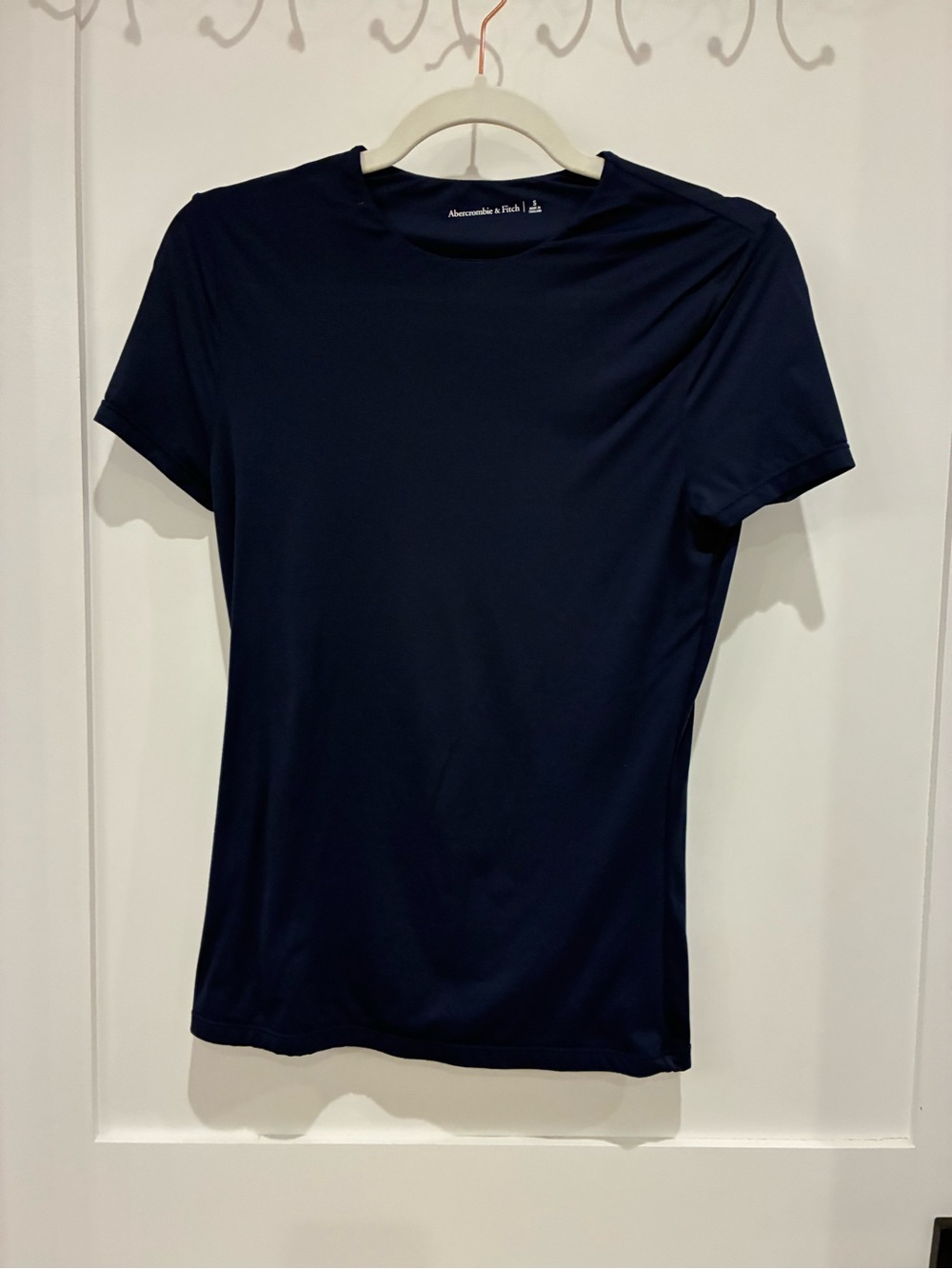Abercrombie & Fitch Women's Navy Short Sleeve Tee